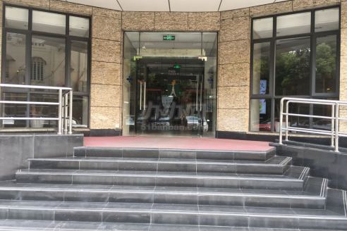 巴黎时韵 商务楼 采光好 近地铁 有装修 价格可谈—上海徐汇区办公室